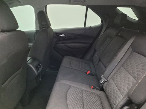 Used 2019 Chevrolet Equinox LT FWD image 18