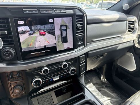 Used 2024 Ford F250 Platinum AWD/4WD image 28