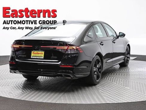Used 2024 Honda Accord Sport image 5