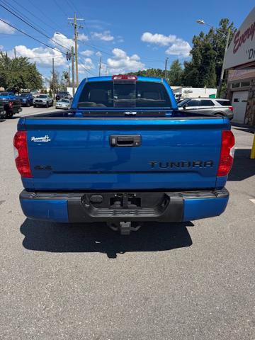 Used 2018 Toyota Tundra SR5 w/ TRD Sport Package AWD/4WD image 5