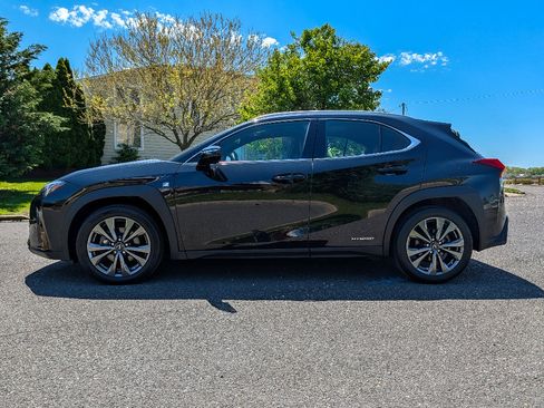 Used 2019 Lexus UX 250h F Sport AWD/4WD image 9