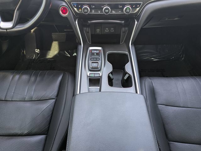 Used 2022 Honda Accord Touring image 18