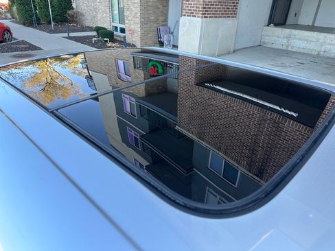 Used 2015 MINI Cooper Paceman S image 9