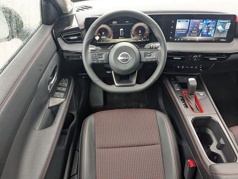 New 2026 Nissan Kicks SR FWD image 27