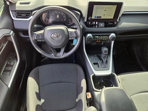 Used 2025 Toyota RAV4 LE image 12