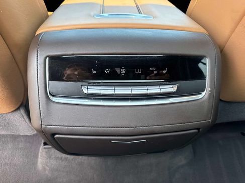 Certified 2023 Cadillac Escalade Sport w/ LPO, ONYX Package AWD/4WD image 17