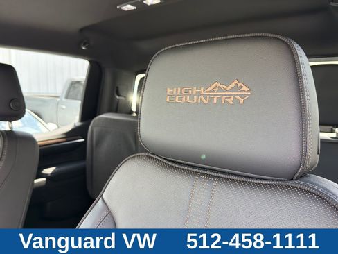 Used 2026 Chevrolet Silverado 1500 High Country w/ Technology Package AWD/4WD image 19