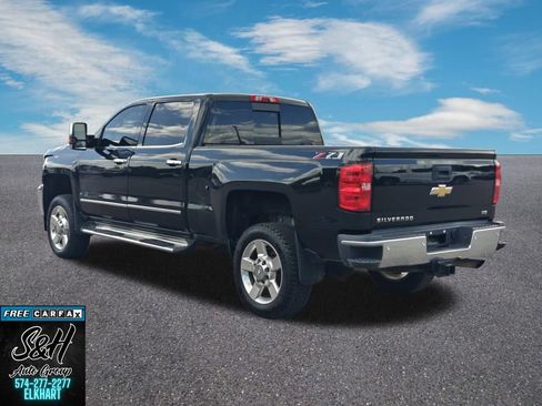 Used 2019 Chevrolet Silverado 2500 LTZ w/ Vortec Plus Package AWD/4WD image 17