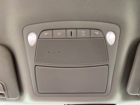 Used 2024 Nissan Murano SV image 37