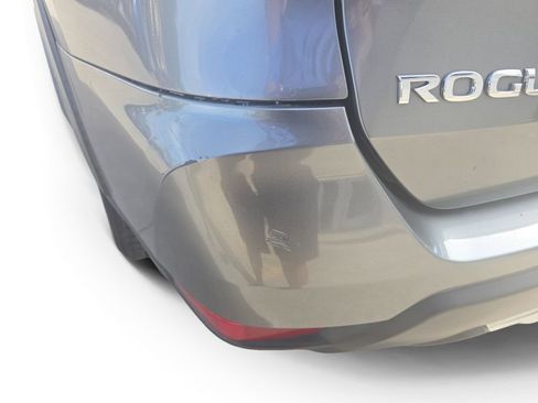 Used 2018 Nissan Rogue SV image 20