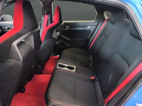 Used 2025 Honda Civic Type R image 13