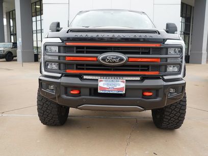 New 2026 Ford F250 Lariat w/ Black Appearance Package