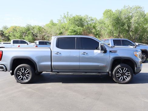 Certified 2020 GMC Sierra 1500 AT4 w/ Technology Package image 9