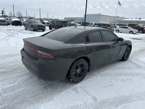 Used 2020 Dodge Charger SXT image 22
