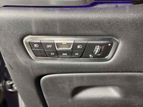 Used 2019 BMW X5 xDrive40i w/ Convenience Package AWD/4WD image 19