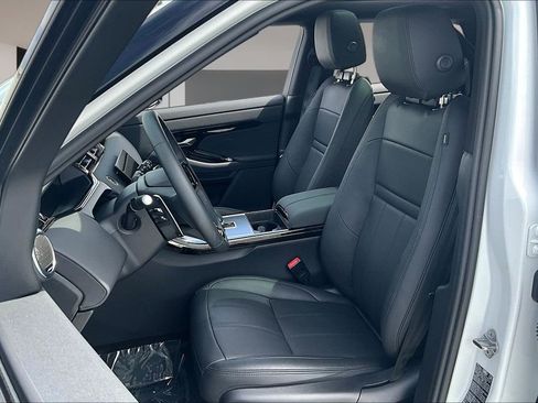 Certified 2026 Land Rover Range Rover Evoque S AWD/4WD image 19