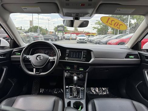 Used 2021 Volkswagen Jetta SE FWD image 27
