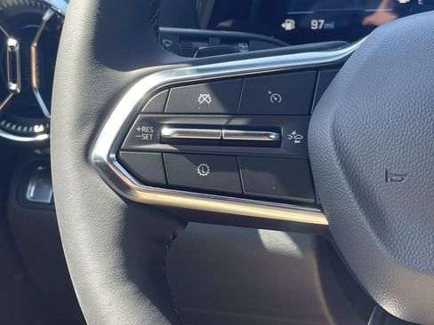 New 2026 Chevrolet Equinox LT w/ Safety and Technology Package FWD image 25