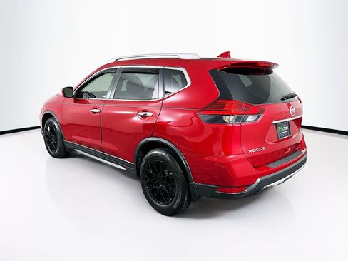 Used 2017 Nissan Rogue S w/ Appearance Package FWD image 5
