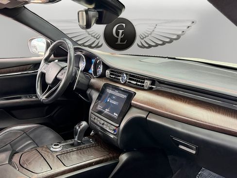 Used 2018 Maserati Quattroporte S GranSport RWD image 17