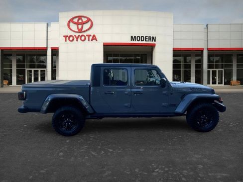 Used 2021 Jeep Gladiator Sport AWD/4WD image 4