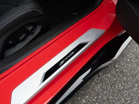 Used 2025 Chevrolet Corvette Z06 w/ Z07 Performance Package RWD image 84