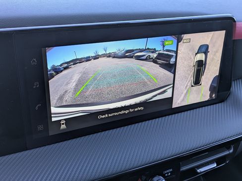 New 2026 Nissan Kicks SR FWD image 14