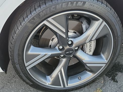 Certified 2026 Genesis GV80 2.5T Prestige AWD/4WD image 7