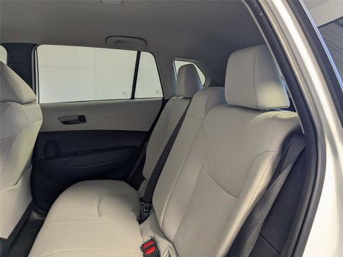 Used 2024 Toyota Corolla Cross L image 24