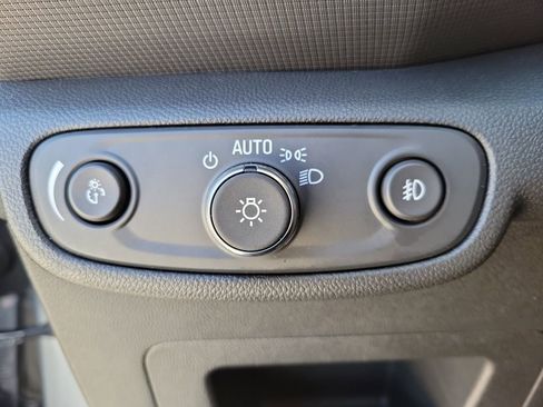 Used 2023 Chevrolet TrailBlazer LT FWD image 18