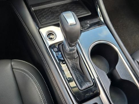 New 2025 Nissan Altima 2.5 SL image 17