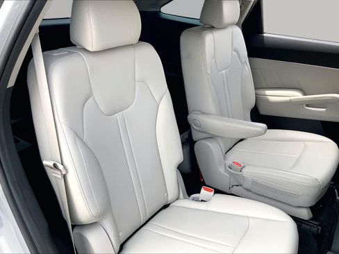 Certified 2023 Kia Sorento SX AWD/4WD image 20