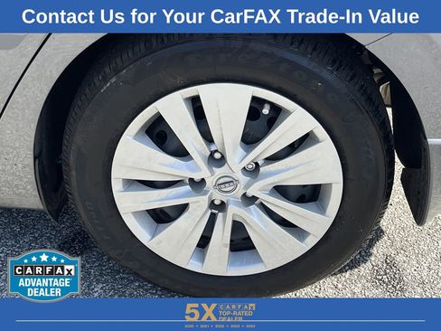 Used 2025 Nissan Sentra S image 29