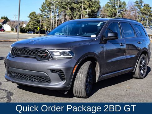 Used 2025 Dodge Durango GT w/ Blacktop Package image 3