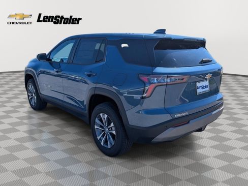 New 2026 Chevrolet Equinox LT FWD image 2