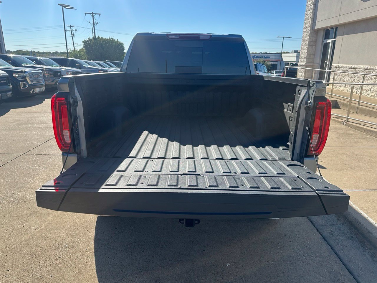 Used 2026 GMC Sierra 1500 AT4 w/ AT4 Premium Package AWD/4WD image 11