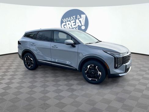 New 2026 Kia Sportage S image 3