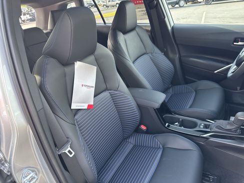 New 2025 Toyota Corolla Cross AWD Hybrid w/ Convenience Package image 33