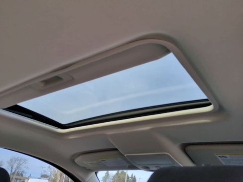 Used 2020 Ford EcoSport SE w/ SE Convenience Package image 22