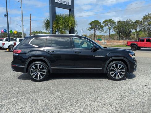 Used 2023 Volkswagen Atlas SEL Premium image 8