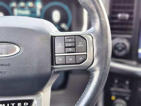 Used 2022 Ford F150 Limited image 28