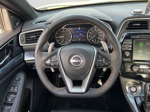 Used 2023 Nissan Maxima SR w/ Sport Mat Group image 16