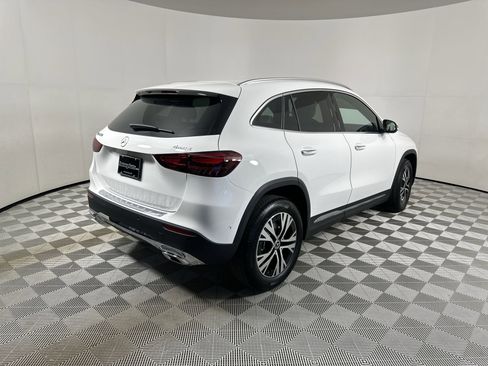 Used 2025 Mercedes-Benz GLA 250 4MATIC image 8