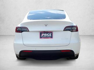 Used 2022 Tesla Model Y Long Range AWD/4WD video 3