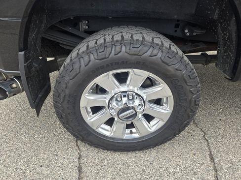 Certified 2019 Ford F350 Platinum w/ Platinum Ultimate Package image 15