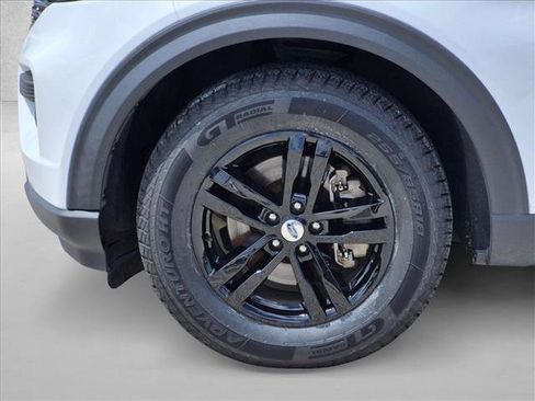 Used 2021 Ford Explorer XLT RWD image 24