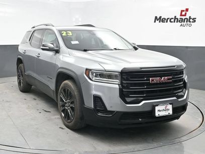 Used 2023 GMC Acadia SLE w/ Driver Convenience Package