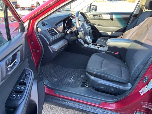 Used 2015 Subaru Outback 2.5i Premium image 9