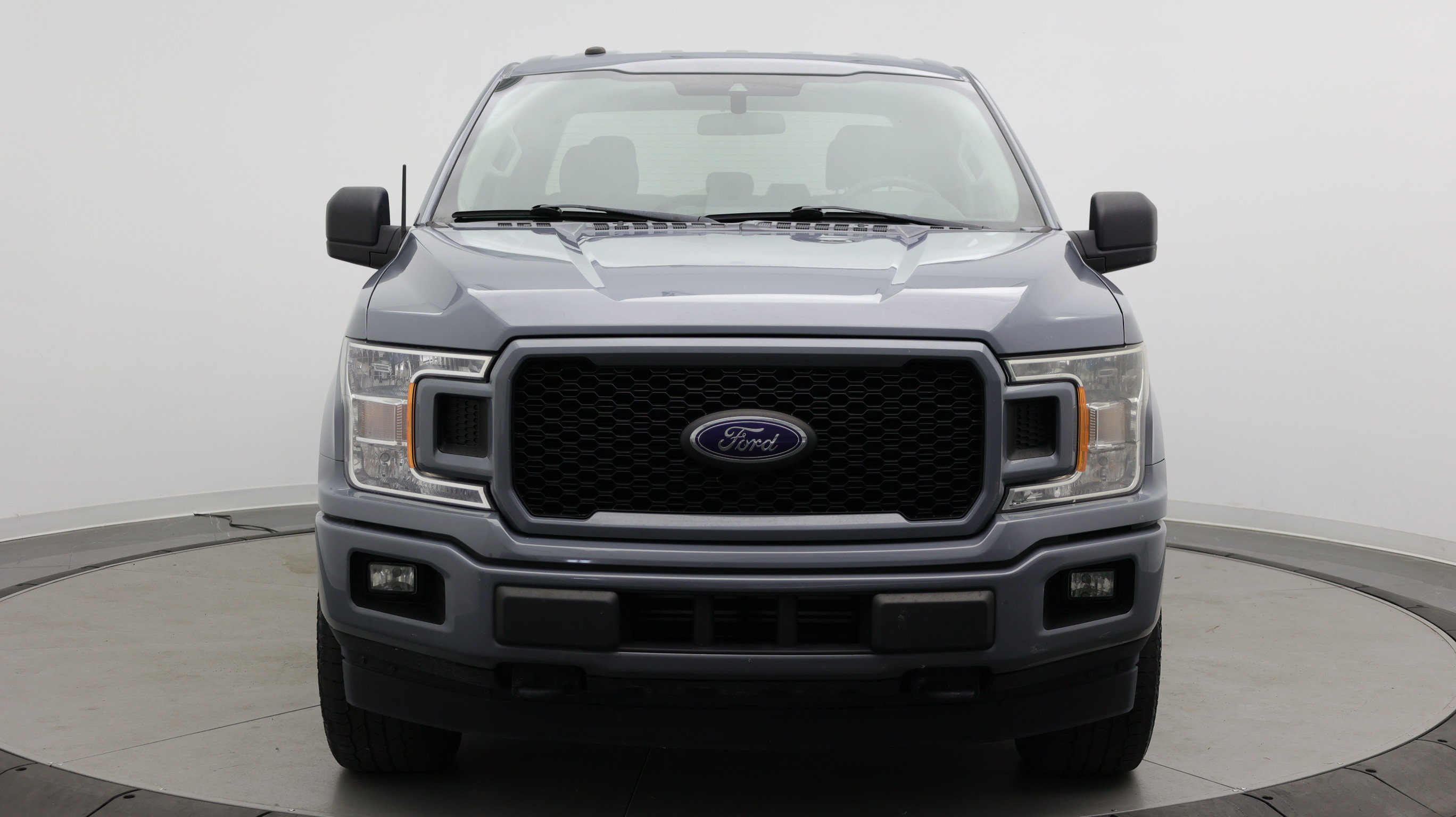 Used 2019 Ford F150 XL w/ Equipment Group 101A Mid AWD/4WD image 2