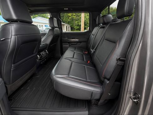 Used 2022 Ford F150 Lariat AWD/4WD image 12